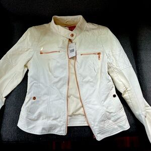 NWT Guess white with rose-gold zippers, quilted moto jacket.